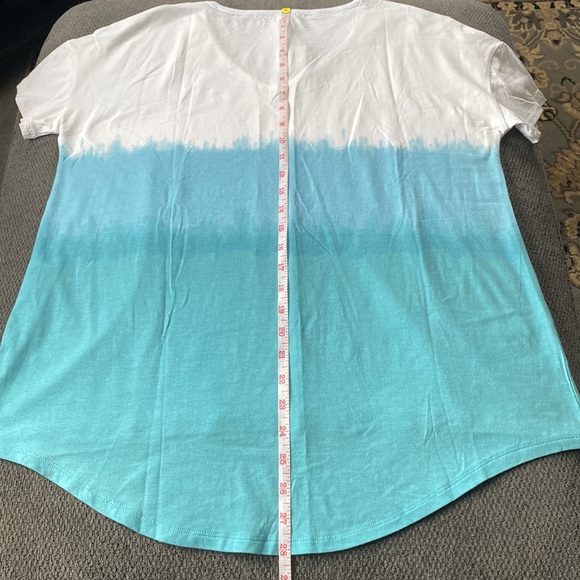 NWT North River Outfitters V-Neck, Tie-Dye T-Shirt - Picture 10 of 13